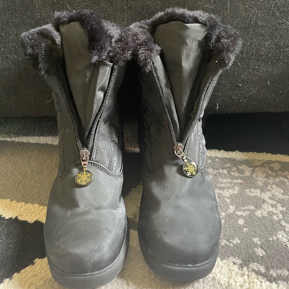Weathermates black boots